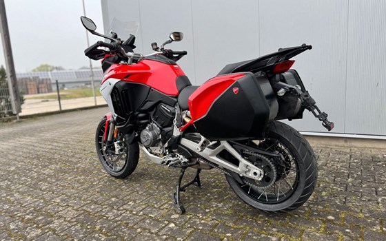 Gebrauchtmotorrad Ducati Multistrada V4 S - Bild 2