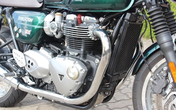 Gebrauchtmotorrad Triumph Thruxton 1200 - Bild 15