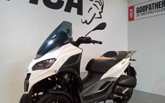 Neufahrzeug Piaggio MP3 310 - Bild 2