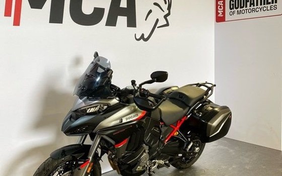 Gebrauchtmotorrad Ducati Multistrada V4 - Bild 6