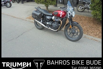 Triumph Street Twin