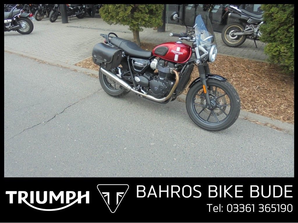Triumph Street Twin