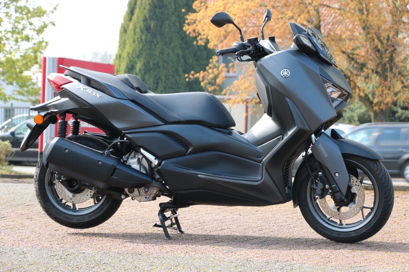 Yamaha XMAX 300