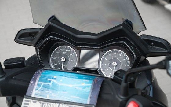 Gebrauchtmotorrad Yamaha XMAX 300 - Bild 21