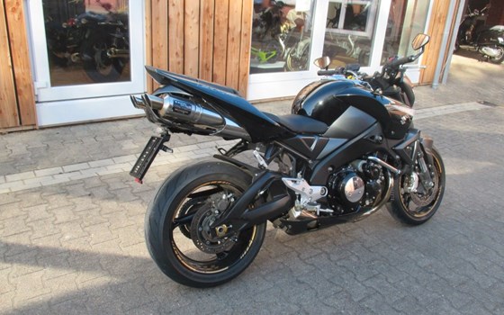 Gebrauchtmotorrad Suzuki B-King - Bild 3