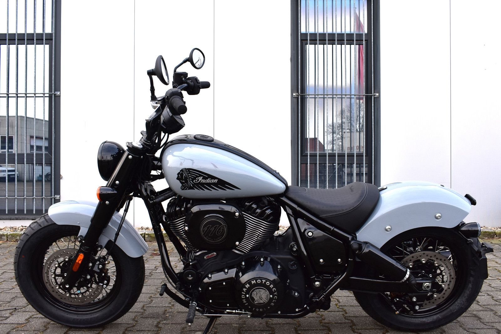 Indian Chief Bobber Dark Horse