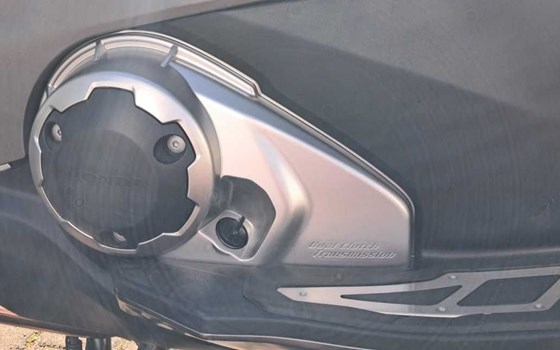 Gebrauchtmotorrad Honda Integra - Bild 4