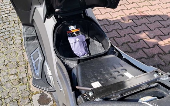 Gebrauchtmotorrad Honda Integra - Bild 8