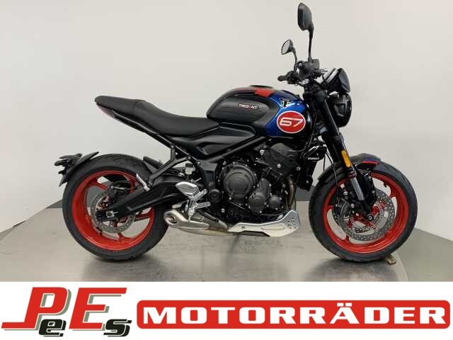 Triumph Trident 660 Triple Tribute 