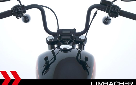 Gebrauchtmotorrad Harley-Davidson Softail Street Bob 114 FXBBS - Bild 13