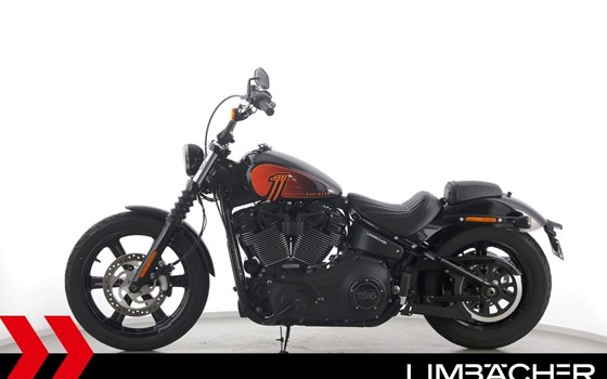 Gebrauchtmotorrad Harley-Davidson Softail Street Bob 114 FXBBS - Bild 5