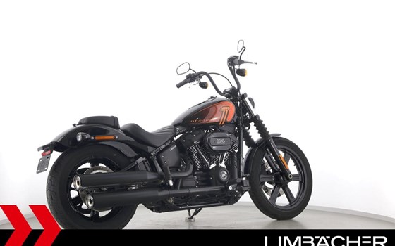 Gebrauchtmotorrad Harley-Davidson Softail Street Bob 114 FXBBS - Bild 9