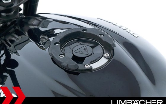Gebrauchtmotorrad Triumph Street Triple 765 R - Bild 19