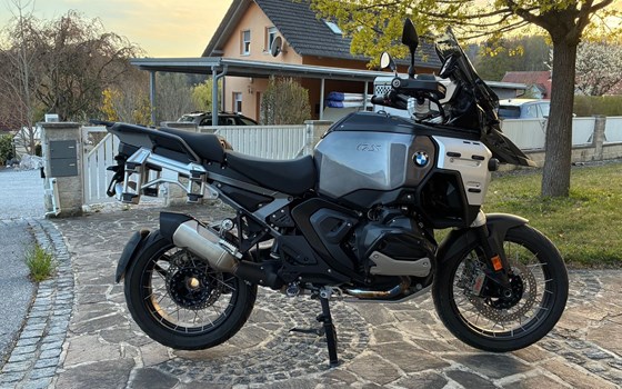 Gebrauchtmotorrad BMW R 1300 GS Adventure - Bild 1