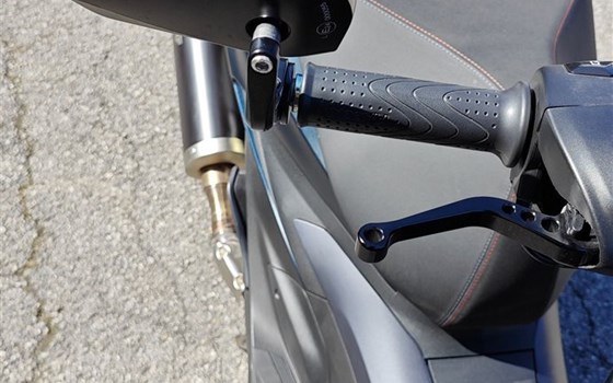 Gebrauchtmotorrad Piaggio Beverly 400 hpe - Bild 4