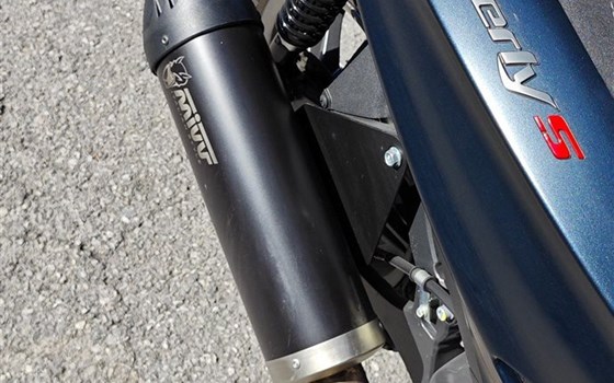 Gebrauchtmotorrad Piaggio Beverly 400 hpe - Bild 5