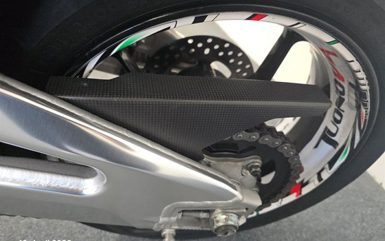 Gebrauchtmotorrad Aprilia Tuono V4 1100 Factory - Bild 13