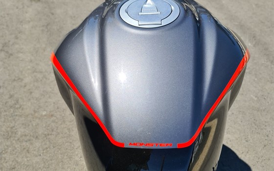 Neufahrzeug Ducati Monster + - Bild 7
