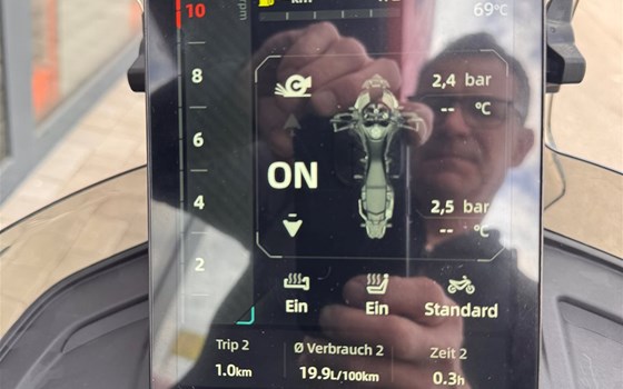 Neufahrzeug CFMOTO 1000MT-X - Bild 7