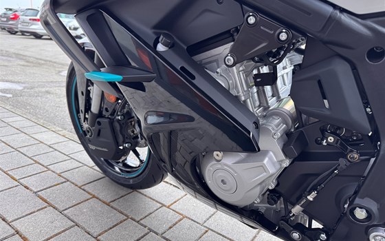 Neufahrzeug CFMOTO 675SR-R - Bild 10