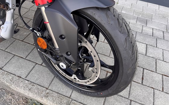 Neufahrzeug KTM 125 Duke - Bild 8
