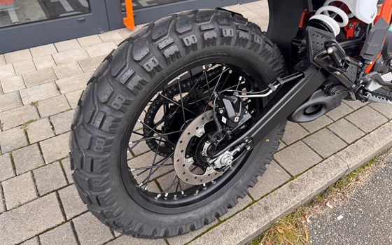 Neufahrzeug KTM 125 Enduro R - Bild 8