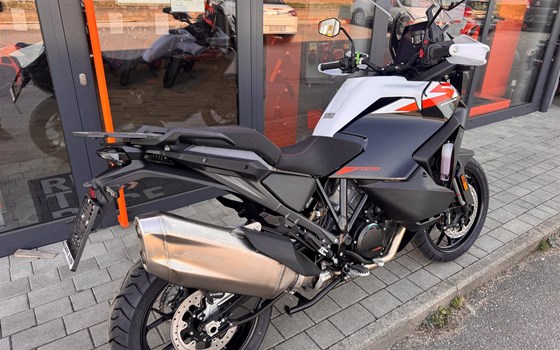 Neufahrzeug KTM 1390 Super Adventure S EVO - Bild 3