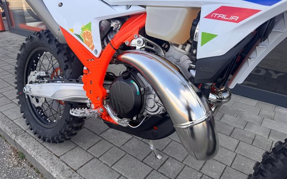 Neufahrzeug KTM 300 EXC SIX DAYS - Bild 7