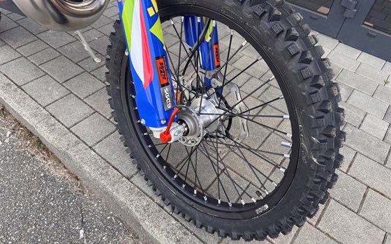 Neufahrzeug KTM 300 EXC SIX DAYS - Bild 8