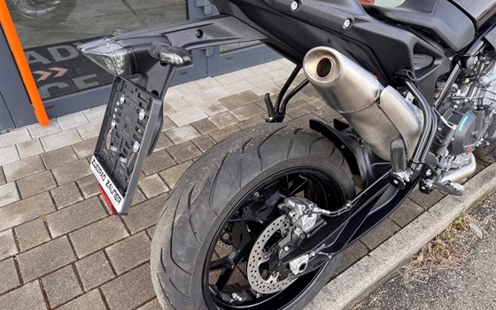 Gebrauchtmotorrad KTM 890 Duke - Bild 6