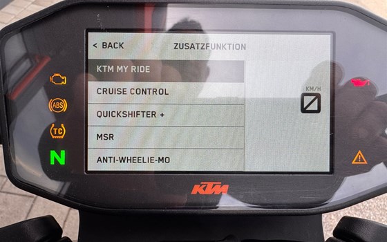 Gebrauchtmotorrad KTM 890 Duke - Bild 15