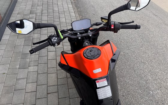 Gebrauchtmotorrad KTM 890 Duke - Bild 6