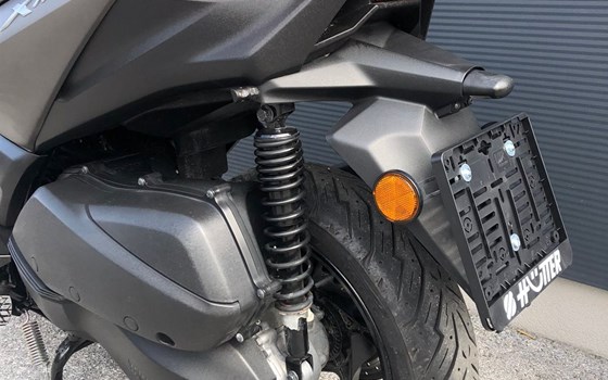 Gebrauchtmotorrad Yamaha XMAX 300 - Bild 13