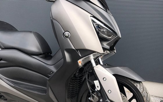 Gebrauchtmotorrad Yamaha XMAX 300 - Bild 4