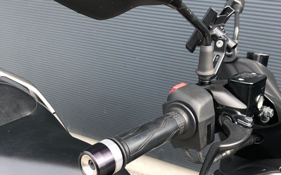 Gebrauchtmotorrad Yamaha XMAX 300 - Bild 7