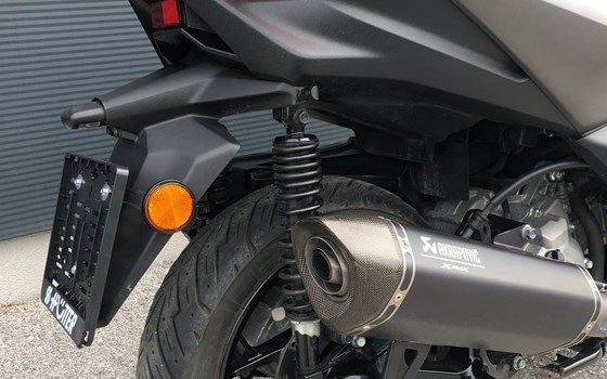 Gebrauchtmotorrad Yamaha XMAX 300 - Bild 8