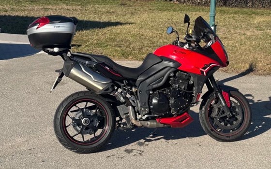 Gebrauchtmotorrad Triumph Tiger 1050 - Bild 2