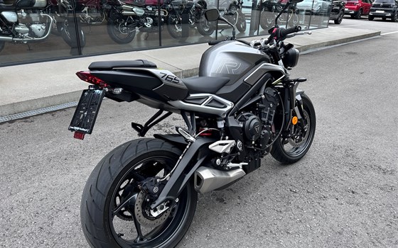 Gebrauchtmotorrad Triumph Street Triple 765 R - Bild 3