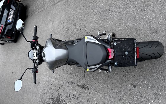 Gebrauchtmotorrad Triumph Street Triple 765 R - Bild 6