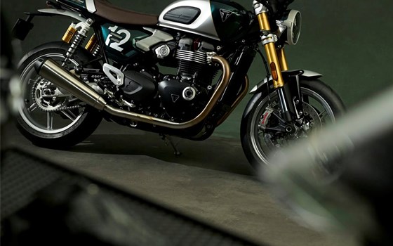 Neufahrzeug Triumph Speed Twin 1200 Cafe Racer Edition - Bild 12