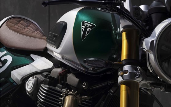Neufahrzeug Triumph Speed Twin 1200 Cafe Racer Edition - Bild 30