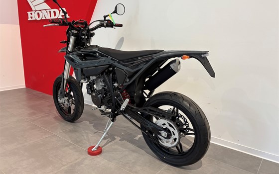 Neufahrzeug Beta RR 125 4T Motard T X special edition - Bild 3