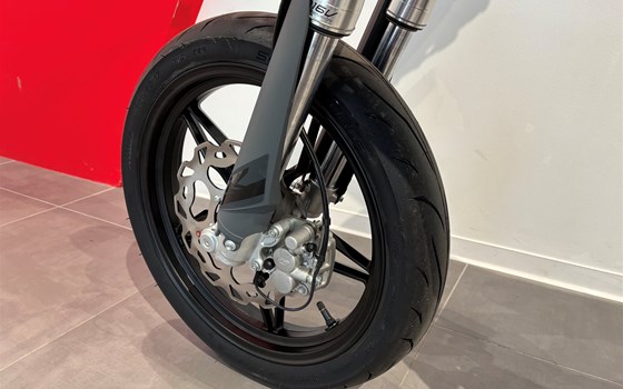 Neufahrzeug Beta RR 125 4T Motard T X special edition - Bild 8