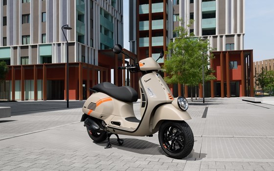 Neufahrzeug Vespa GTV 300 - Bild 8