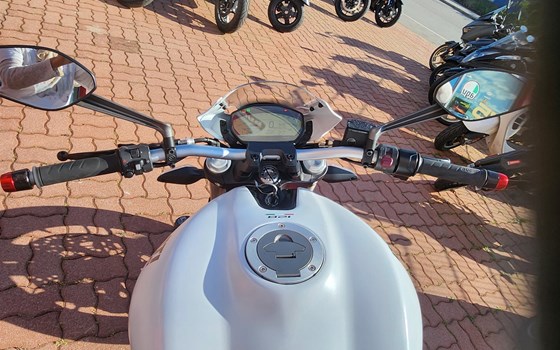 Gebrauchtmotorrad Ducati Monster 821 - Bild 5