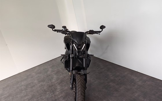 Gebrauchtmotorrad Yamaha MT-09 - Bild 3