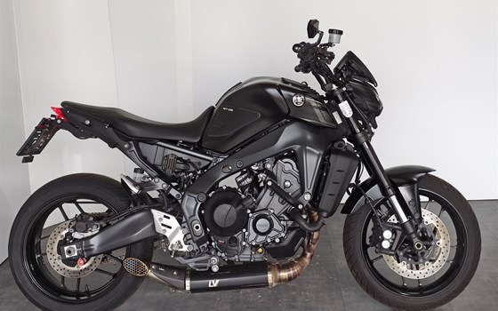 Gebrauchtmotorrad Yamaha MT-09 - Bild 2