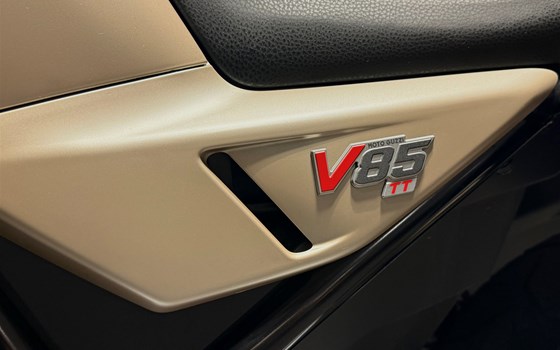 Gebrauchtmotorrad Moto Guzzi V85 TT - Bild 7