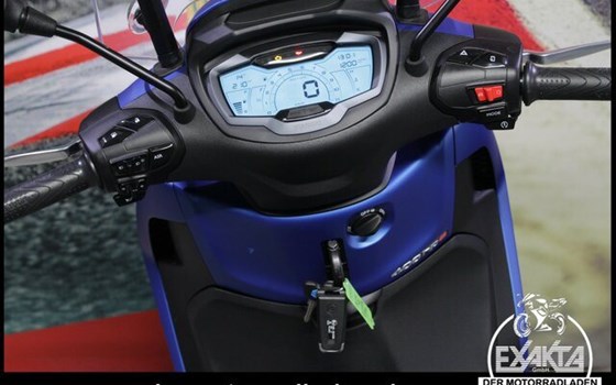 Gebrauchtmotorrad Piaggio Beverly 400 S - Bild 11