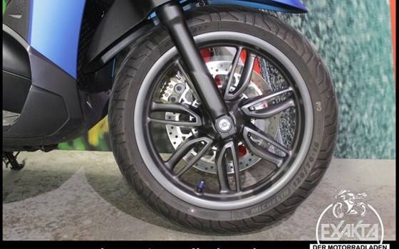 Gebrauchtmotorrad Piaggio Beverly 400 S - Bild 21